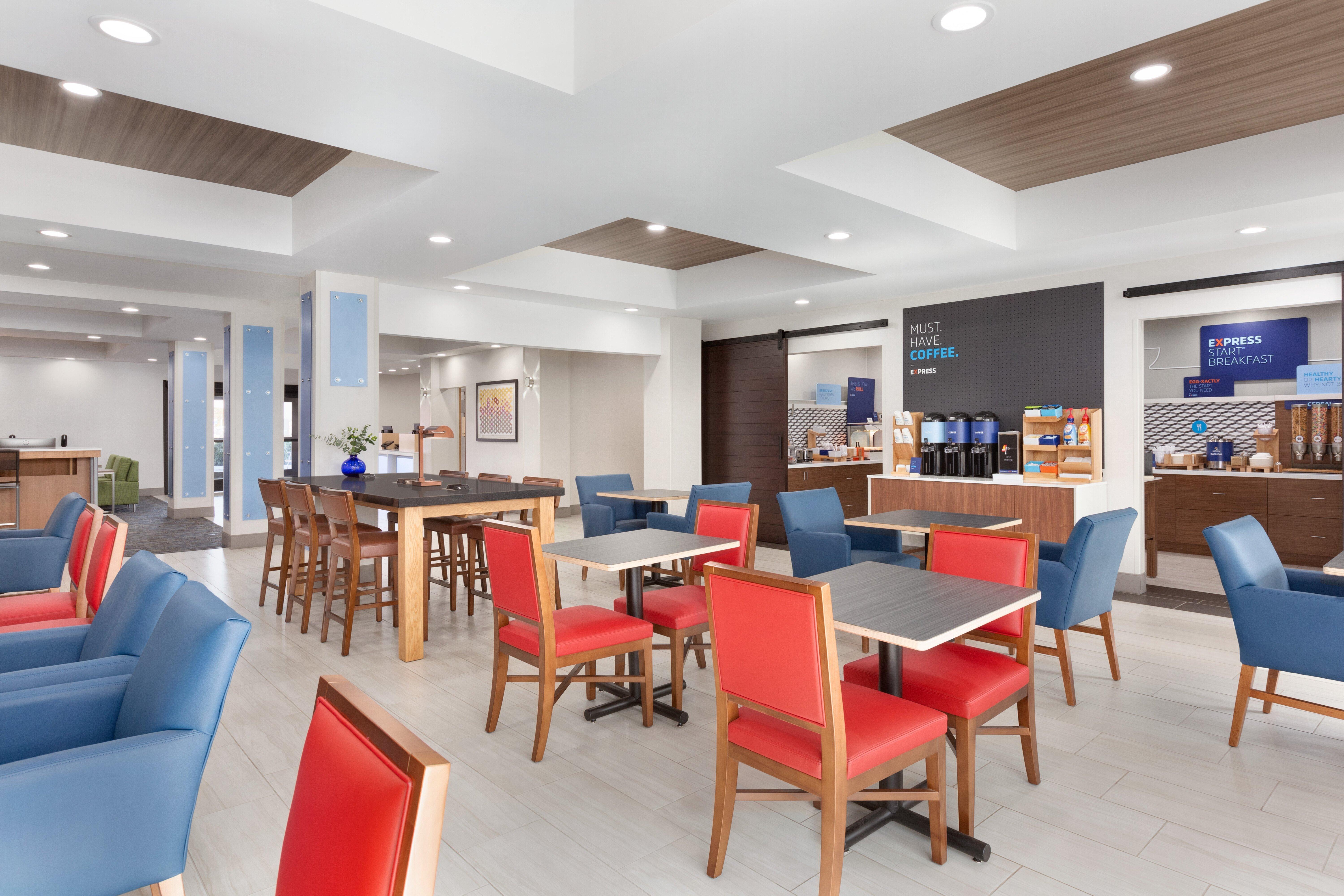 Holiday Inn Express & Suites Merced - Yosemite Natl Pk Area By Ihg Kültér fotó